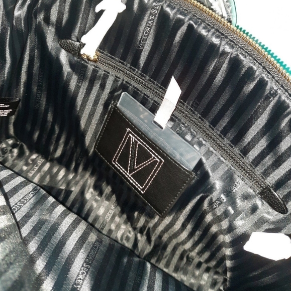 NEW Victoria's Secret Complete Carry all set in Night Bloom!! NEW W/TAGS - Picture 14 of 14